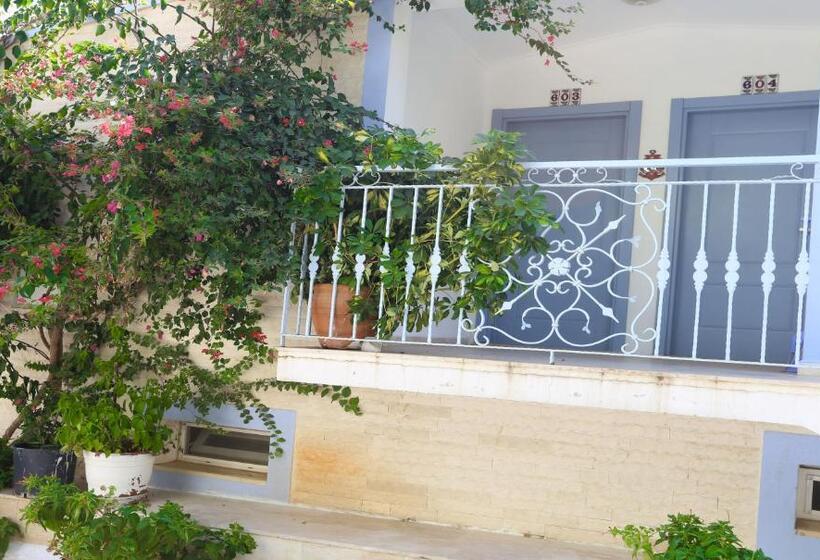 استودیوی استاندارد با چشم‌انداز دریا, Ceylan Boutique House