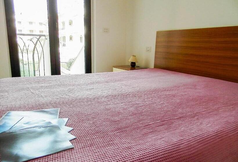 اتاق استاندارد با بالکن, Homiday   Residence Micaene