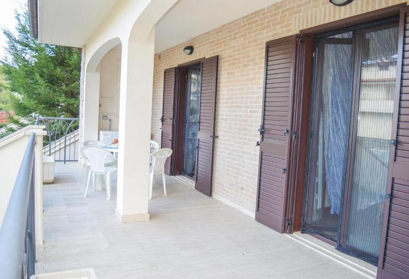 آپارتمان 1 خوابه, Homiday   Residence Micaene