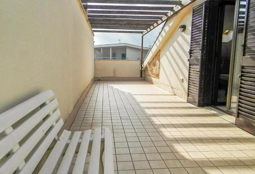 آپارتمان 3 خوابه, Homiday   Residence Micaene