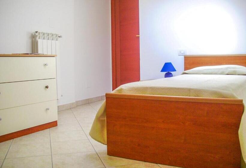 آپارتمان 3 خوابه, Homiday   Residence Micaene