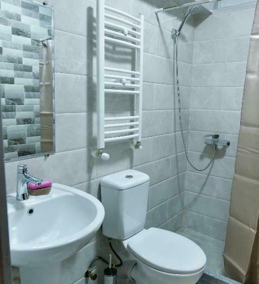 اتاق استاندارد چهار تخته, Hostel Look