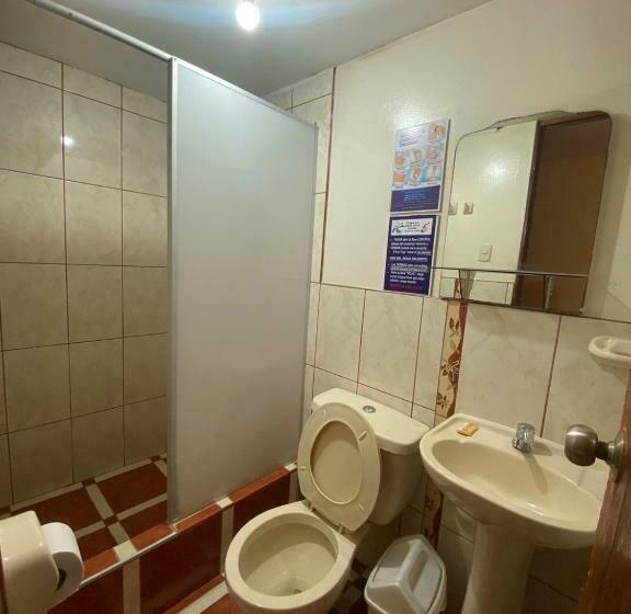 اتاق لوکس, Hostal Hogar 3 Estrellas   Chepén