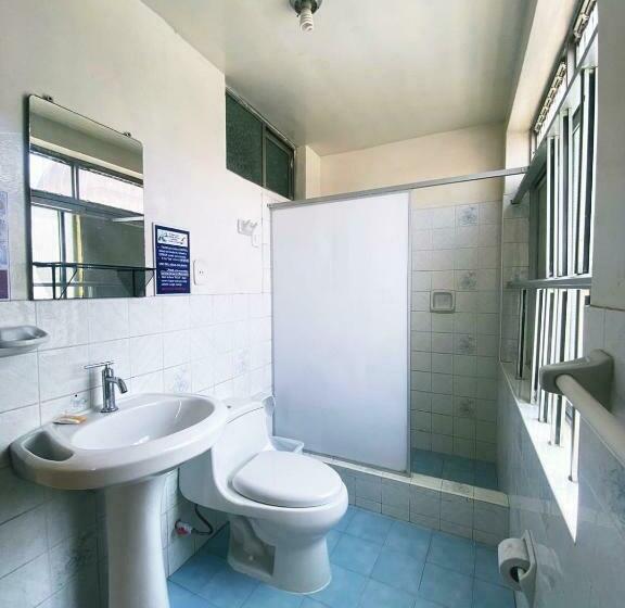 اتاق لوکس, Hostal Hogar 3 Estrellas   Chepén