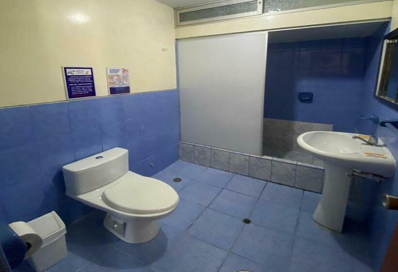 اتاق لوکس, Hostal Hogar 3 Estrellas   Chepén