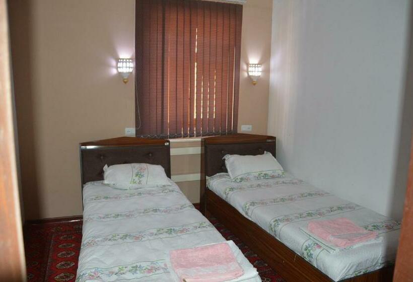 اتاق استاندارد, Khiva Mirza Bobur Guest House