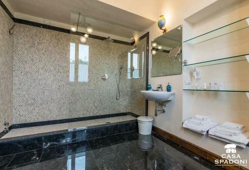 اتاق سوپریور, Locanda Di Casa Spadoni