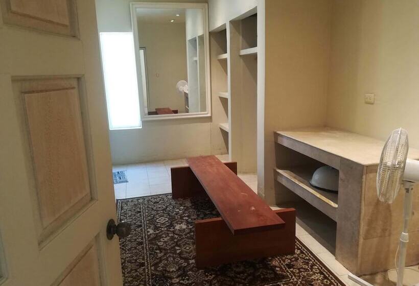 اتاق استاندارد با سرویس بهداشتی مشترک, Casa Isabella