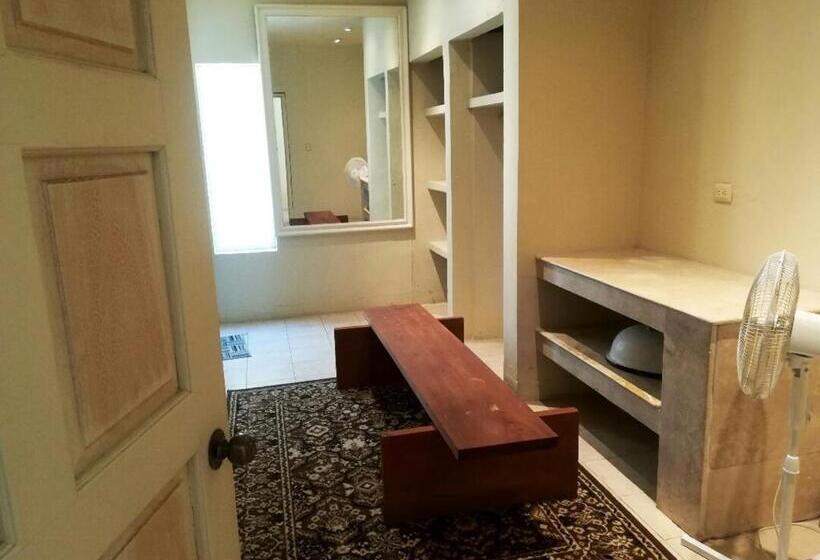 اتاق استاندارد با سرویس بهداشتی مشترک, Casa Isabella