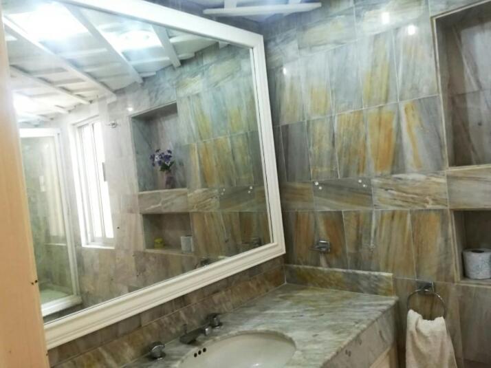 اتاق لوکس با تخت بزرگ, Casa Isabella