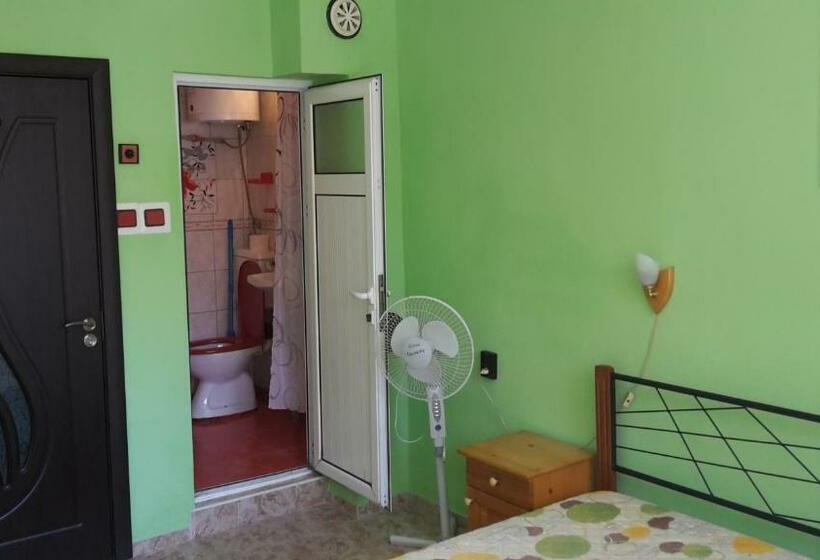 Apartamento 2 Dormitorios, Dom Lidiya