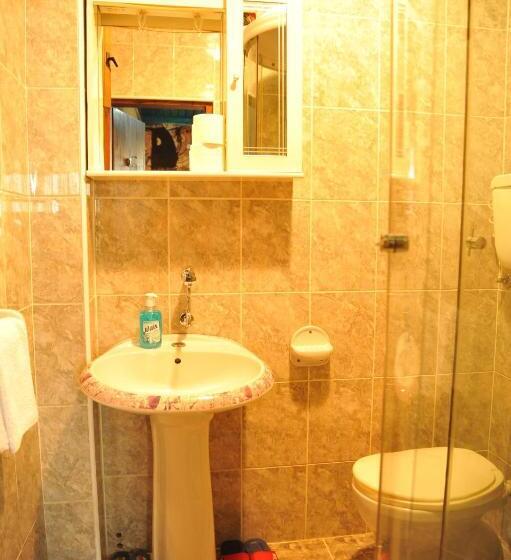 اتاق لوکس, Guesthouse Prenociste Faraon