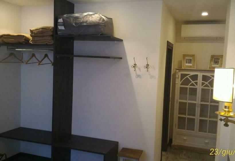 سوییت جونیور, La Mainolda B&b