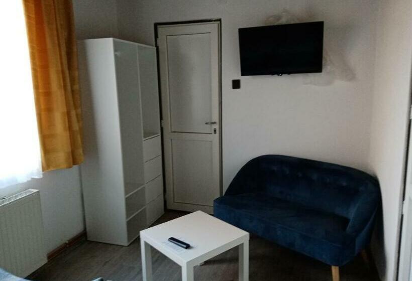 اتاق استاندارد, Parti Sétány Vendégház