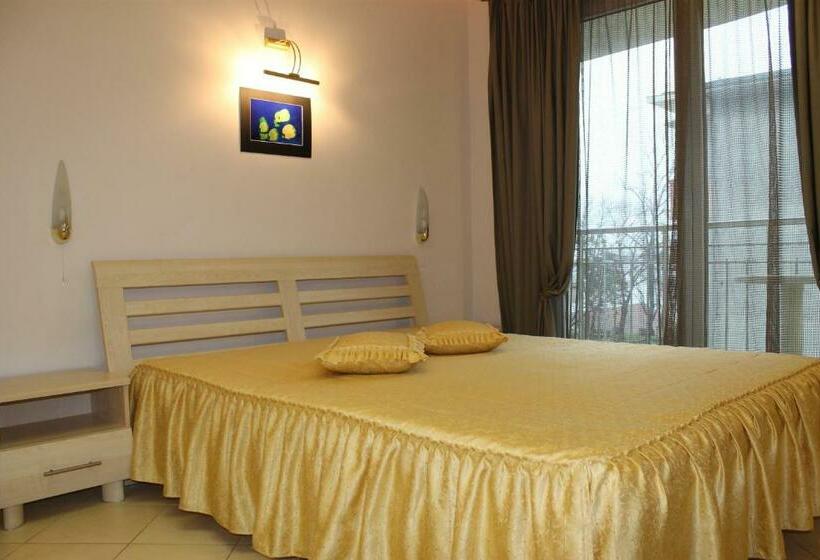 اتاق استاندارد با بالکن, Stela Guest House