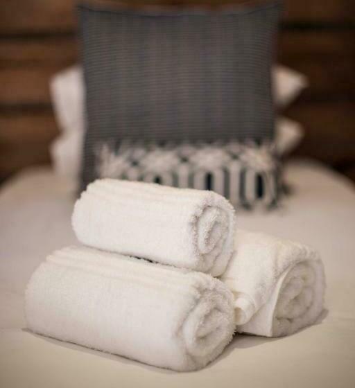 Номер Deluxe, Touching Senses Garden Cottages