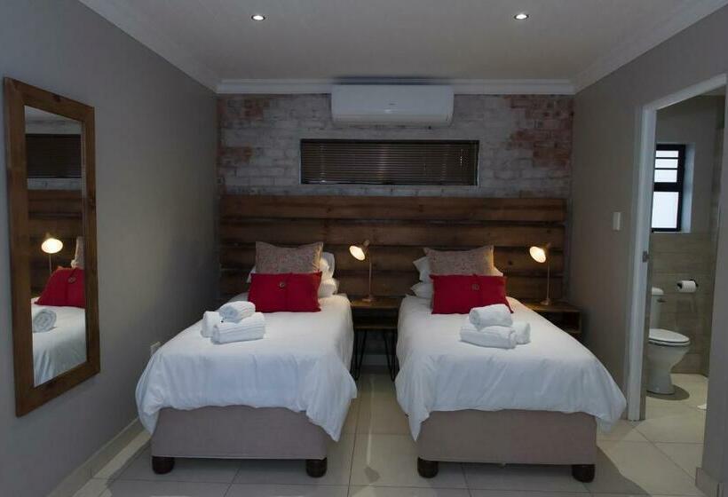 Номер Deluxe, Touching Senses Garden Cottages