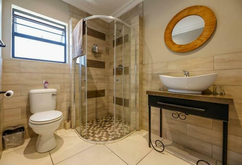 Номер Deluxe, Touching Senses Garden Cottages