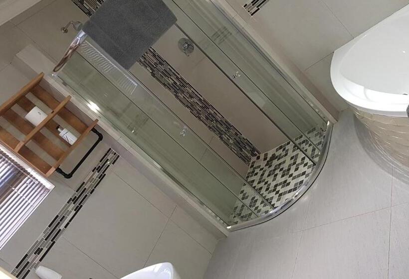 Семейный Номер Deluxe, Touching Senses Garden Cottages