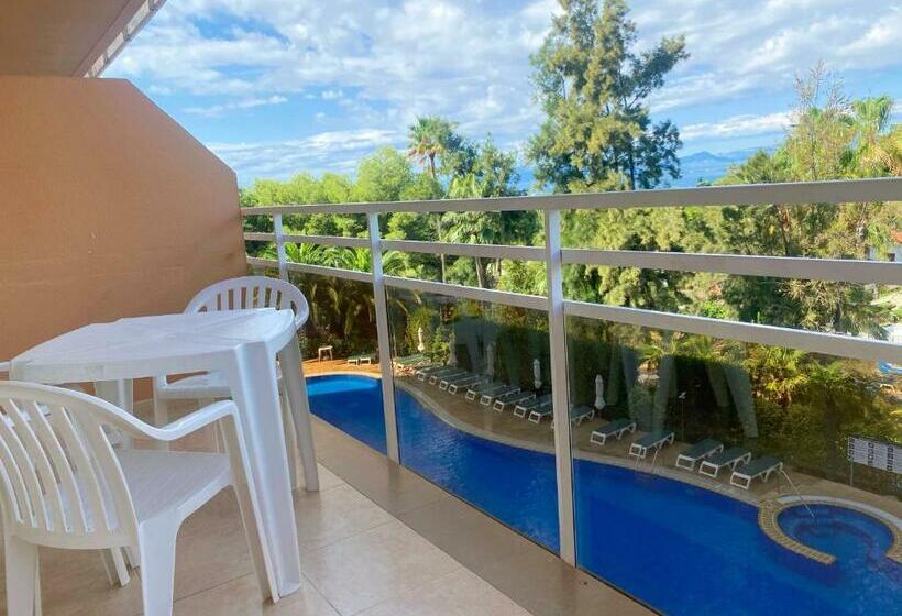آپارتمان 1 خوابه با چشم‌انداز استخر, Aparthotel Sunclub Salou