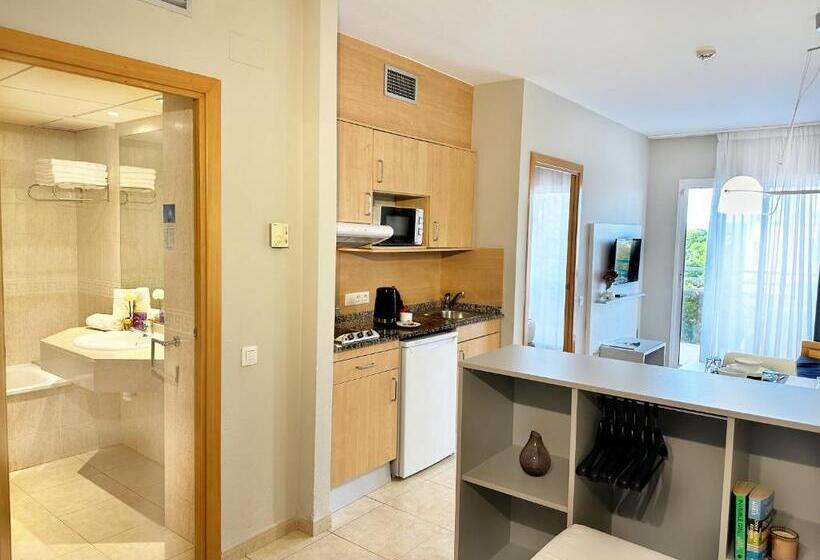 آپارتمان 1 خوابه با چشم‌انداز استخر, Aparthotel Sunclub Salou