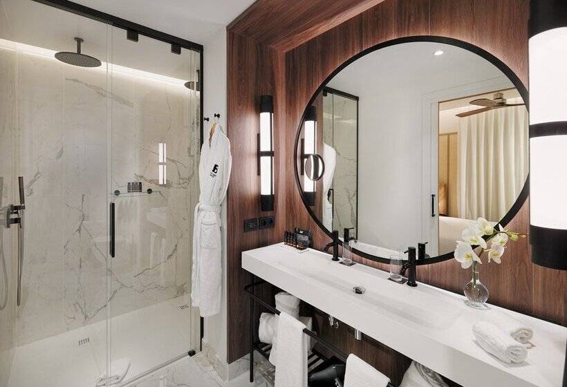 سوییت جونیور, Boutique Hotel H10 Blue Mar - Adults Only
