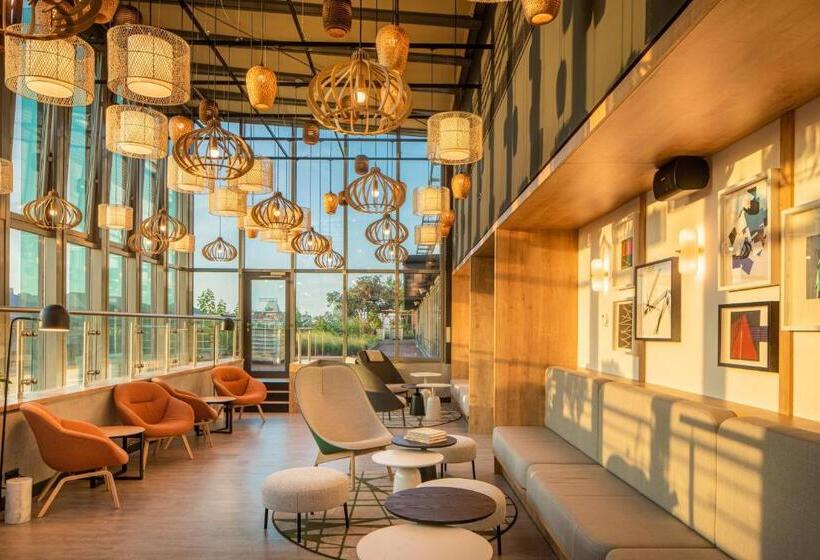 اتاق استاندارد, Crowne Plaza Budapest, An Ihg