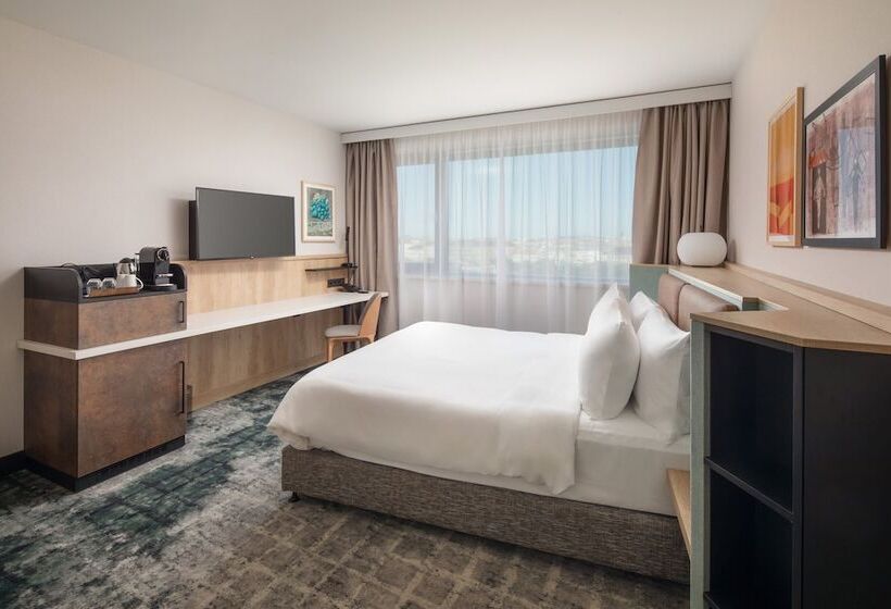 اتاق پرمیوم, Crowne Plaza Budapest, An Ihg