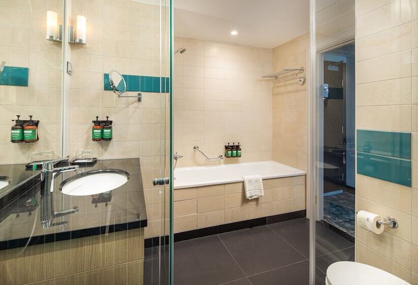 اتاق استاندارد, Crowne Plaza Budapest, An Ihg