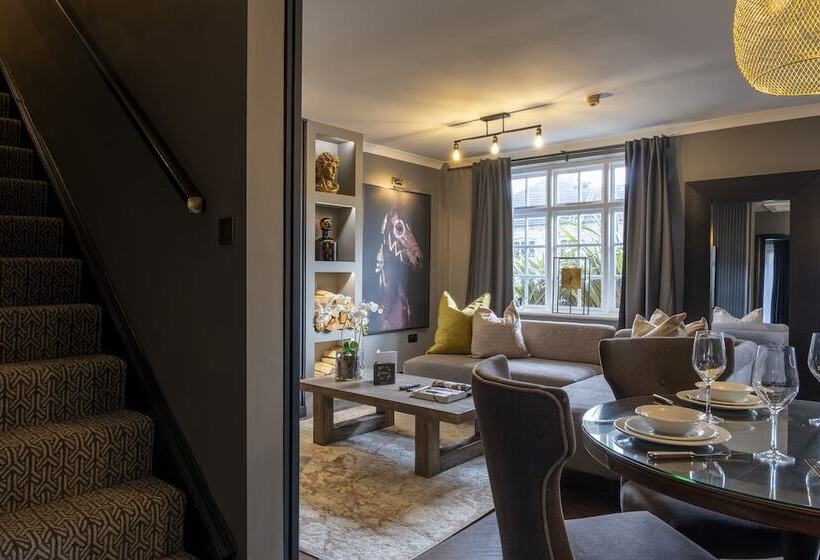خانه 1 خوابه, Derwent Manor Boutique