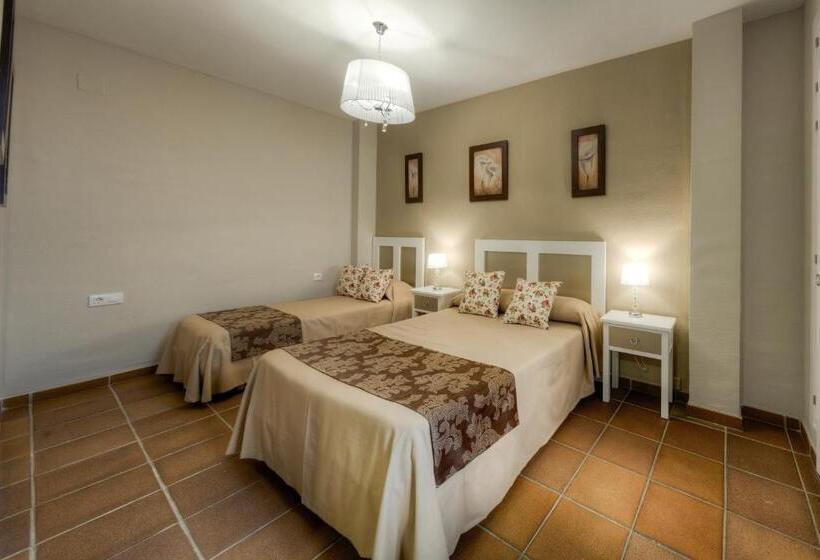 Standard Triple Room, Doña Lina