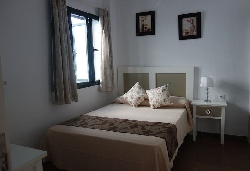 Standard Single Room, Doña Lina