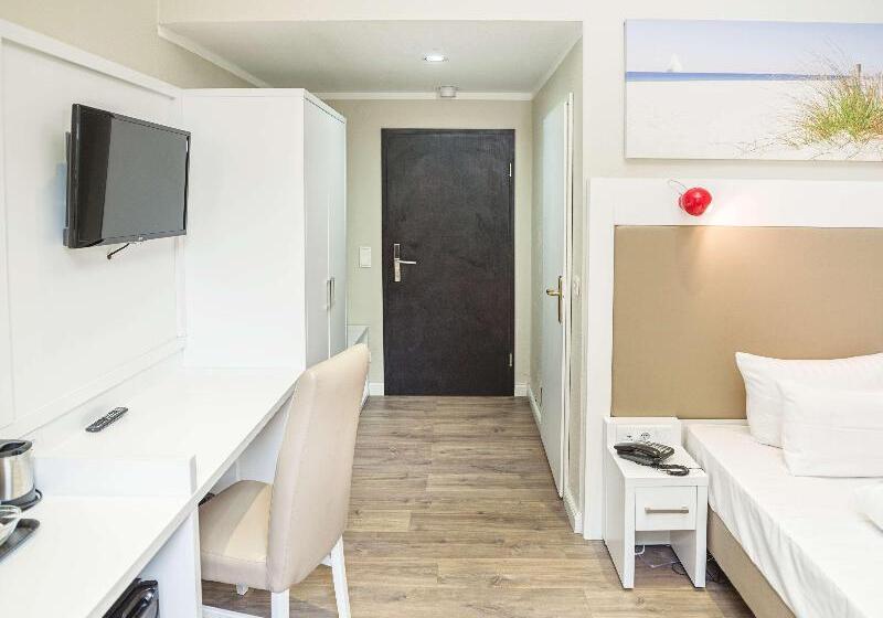 اتاق استاندارد سه نفره, Domicil Hamburg By Golden Tulip