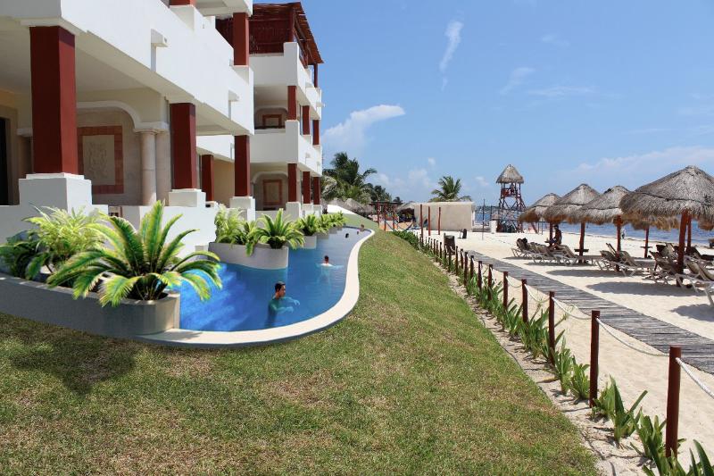 سوئیت جونیور کلوب با چشم‌انداز دریا, Dreams Sapphire Resort & Spa