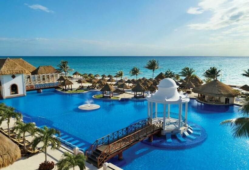 سوییت جونیور کلاب, Dreams Sapphire Resort & Spa