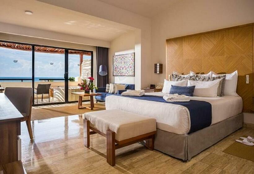 سوئیت جونیور کلوب با چشم‌انداز دریا, Dreams Sapphire Resort & Spa