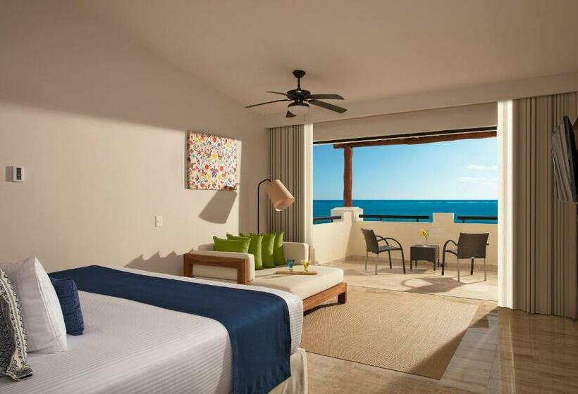 Club Suite, Dreams Sapphire Resort & Spa  All Inclusive