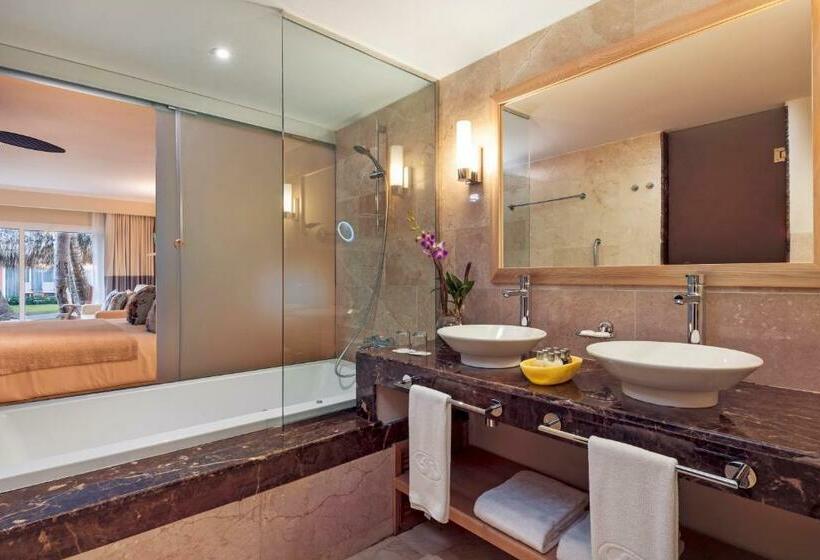 اتاق لوکس, Grand Palladium Palace Resort Spa & Casino   All Inclusive