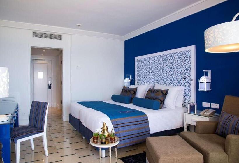 Habitación Estándar con Balcón, Radisson Blu Resort & Thalasso, Hammamet