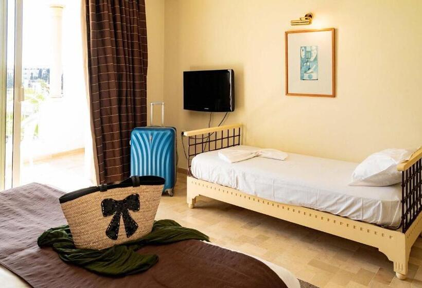 اتاق استاندارد سه نفره, Tmk Flora Park By Turismark   Adults Only