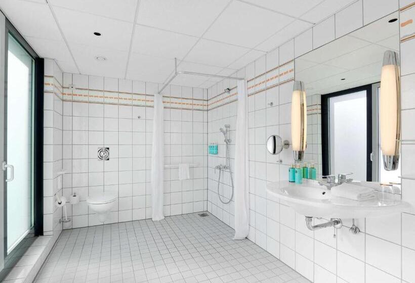 اتاق استاندارد یک تخته برای معلولان, Novotel Berlin Mitte