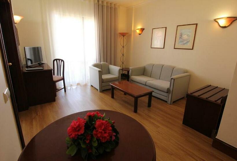 سوئیت با بالکن, Suite Hotel Jardins Da Ajuda