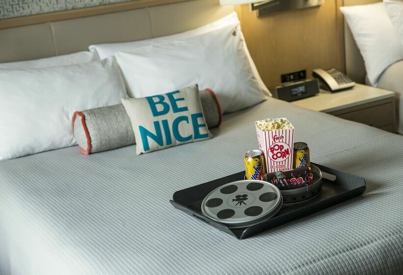 اتاق لوکس, Universal S Hard Rock Hotel®