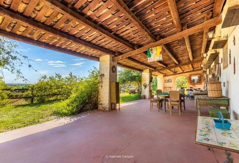 اتاق استاندارد, Agriturismo Val Di Noto