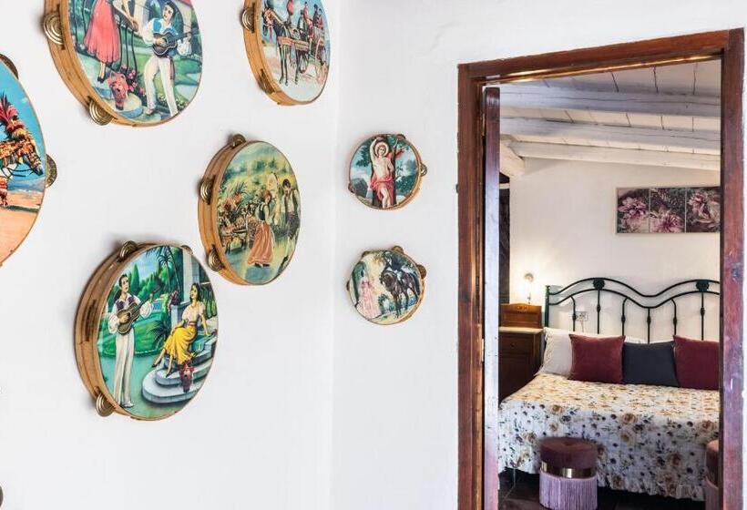 اتاق کلاسیک چهارنفره, Agriturismo Val Di Noto