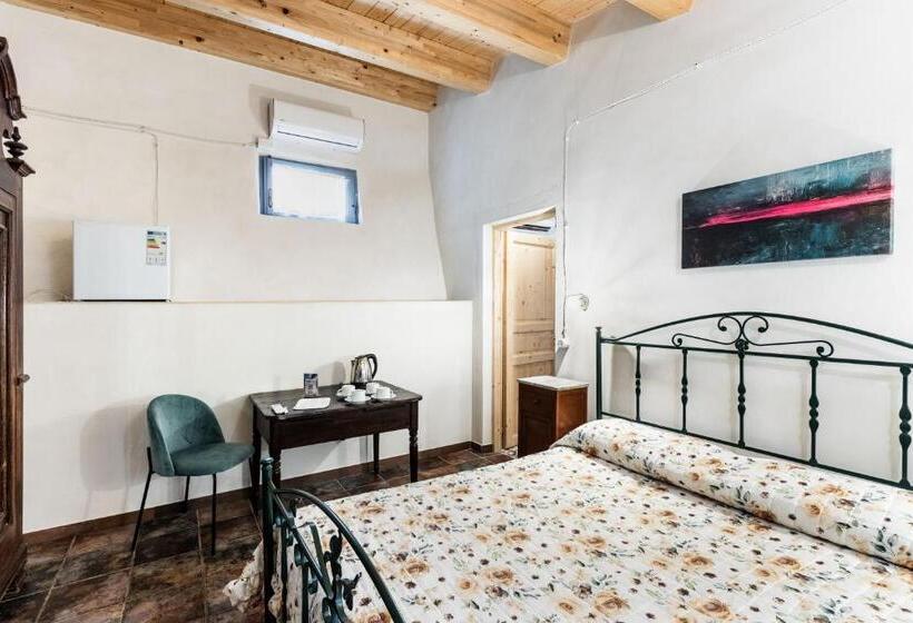 اتاق کلاسیک چهارنفره, Agriturismo Val Di Noto