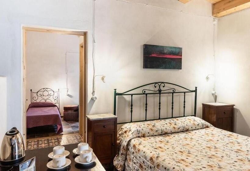 اتاق کلاسیک چهارنفره, Agriturismo Val Di Noto
