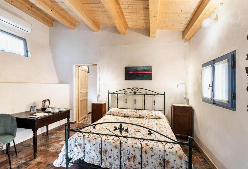 اتاق کلاسیک چهارنفره, Agriturismo Val Di Noto
