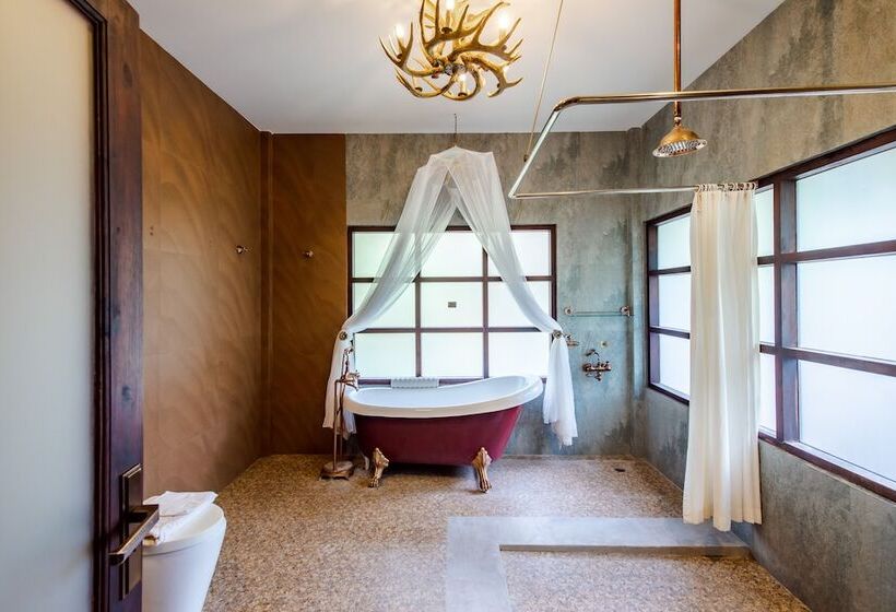 ویلای 1 خوابه, Khum Damnoen Resort