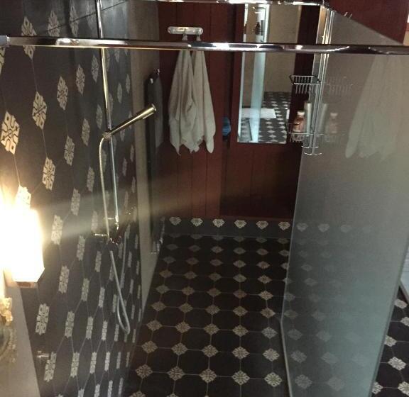 سوییت, B&b Villa Thibault